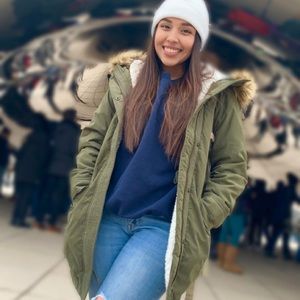 Meet your Posher, Marisol